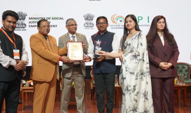 Abhishek Kumar Shukla Recognised for His Contribution as a Teacher