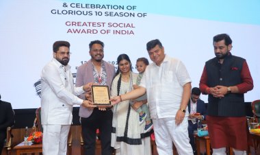 Shri Shashikant Sheri  Honoured at the 10th Season of National Icon Award 2026 at Bharat Mandapam, New Delhi
