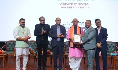Dr. Majid Rashid Wani Honoured at the 10th Season of National Icon Award 2026 at Bharat Mandapam, New Delhi
