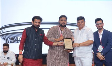 Mr. Mukund Pathak Honoured at the 10th Season of National Icon Award 2026 at Bharat Mandapam, New Delhi