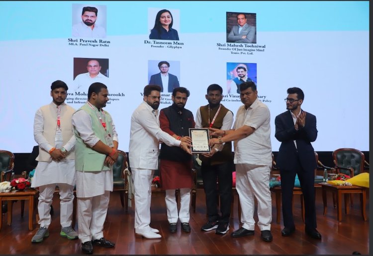 Mr. Firoz Ahmed Khan Honoured at the 10th Season of National Icon Award 2026 at Bharat Mandapam, New Delhi