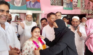 समाजवादी महिला सभा की संभल जिलाध्यक्ष का बिलारी पहुंचने पर हुआ जोरदार स्वागत