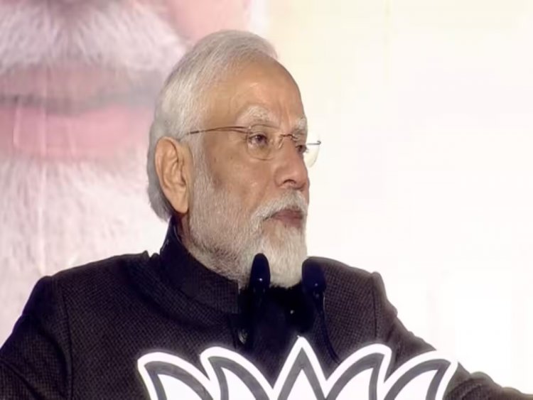 उत्तर प्रदेश वाराणसी: पीएम मोदी के दो दिवसीय प्रवास तीन ट्रेनों को हरी झंडी देंगे, वंदे भारत, काशी तमिल संगम एक्सप्रेस।