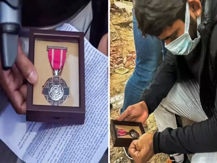 नई दिल्ली: पीएम मोदी के दिल्ली स्थिति सरकारी बंगले पर पद्मश्री वापस करने गए बजरंग पुनिया को पुलिस ने रोका,