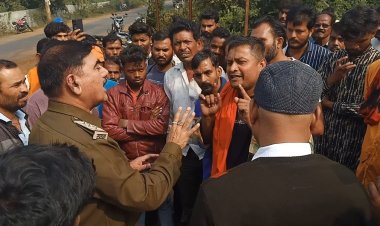 सिवनी मालवा में बड़े वाहन चालकों ने बायपास पर लगाया जाम, पुलिस ने संभाला मोर्चा