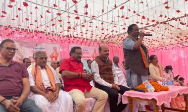 विकसित भारत  संकल्प यात्रा ग्राम पंचायत भेलवाटिकरा ,पतरापाली