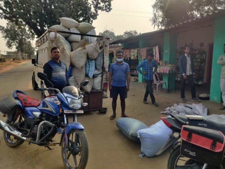 बकीरमा में 60 बोरी धान की हुईं जब्ती