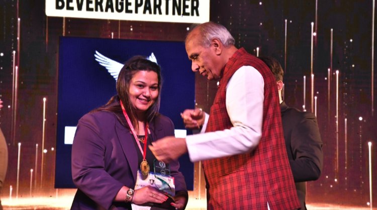 INDIA: Dr. Falak Khan, who hoisted the flag for India abroad, will be honored with the national honor Desh Ratna in New Delhi.