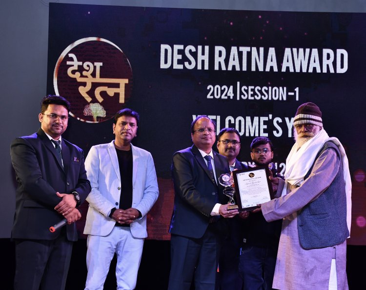 देश की राजधानी दिल्ली में लड्डू गोपाल मठ सेवा न्यास सिद्धार्थनगर के महंत जसवंत सिंह वारसी को मिला देश रत्न अवॉर्ड