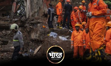 नवी मुंबई में गिरी तीन मंजिला इमारत,  कई लोगों के फंसे होने की आशंका