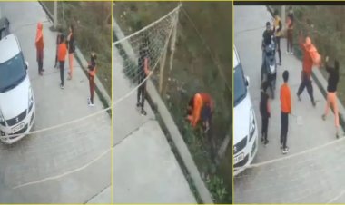 मामूली सी बात पर आंटी बनी 'चंडाल', लड़की को मारे थप्पड़, खेत में फेंका, वीडियो देखकर हो जाएंगे हैरान