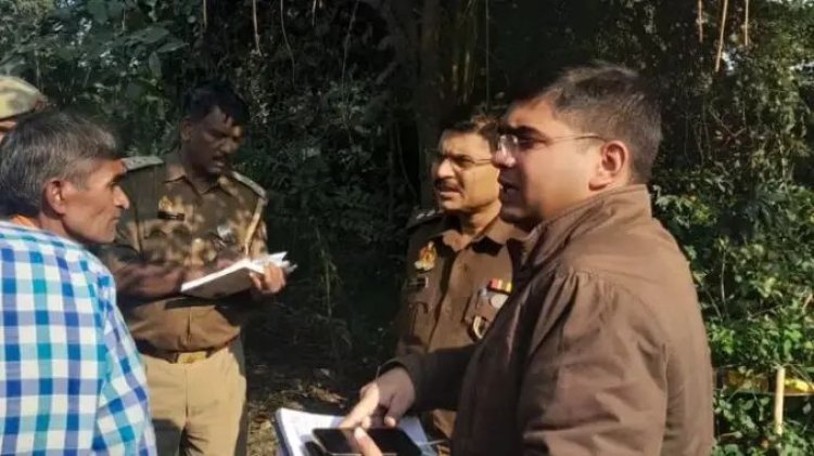 मां का सिर काटकर पत्नी के सामने रखा, बांका लेकर पूरे गांव में घूमा बेटा, फिर..