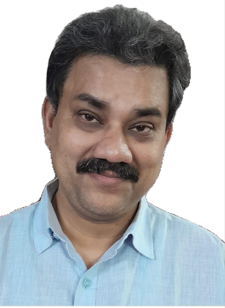 Desh Ratna Dr. Raja Bhaumik - Dr. Raja Bhumik Awarded by Desh Ratna Award at New Delhi