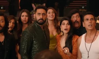 'हाउसफुल 5' की भद्द पिटी, फिर भी फिल्म ने वीकेंड पर अच्छी कमाई कर डाली