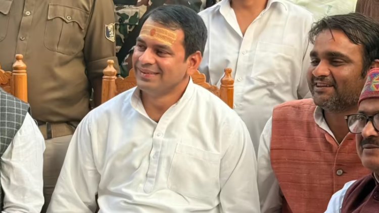 'चाचा नीतीश को 10 में 9 नंबर, अब राजद को कोई भी तोड़ सकता है', तेज प्रताप यादव ने दे दिया बड़ा बयान