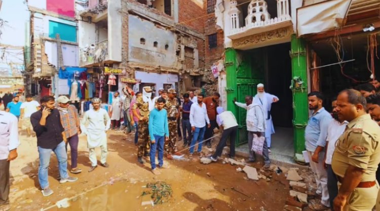 दालमंडी प्रोजेक्ट: लंगड़ा हाफिज समेत चार मस्जिदों के मामले में बातचीत बढ़ी, प्रशासन की प्रक्रिया हुई तेज
