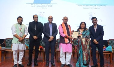 Ms. Manshi Tripathi Honoured at the 10th Season of National Icon Award 2026 at Bharat Mandapam, New Delhi